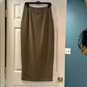Tan/brown Ann Freedberg skirt. Sz 8. Wool blend. Fully lined.